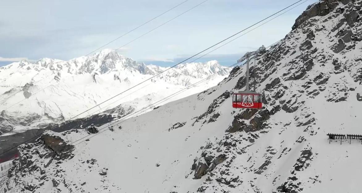 Arc 1950 Appt Luxe 2-4Pers -Skis Aux Pieds-Spa-Piscines Interieure Et Exterieure-Sauna-Hammam Les Arcs  外观 照片